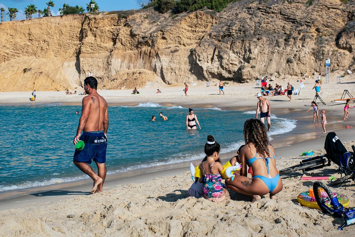 Beach Safety Checklist for Families with Young Children